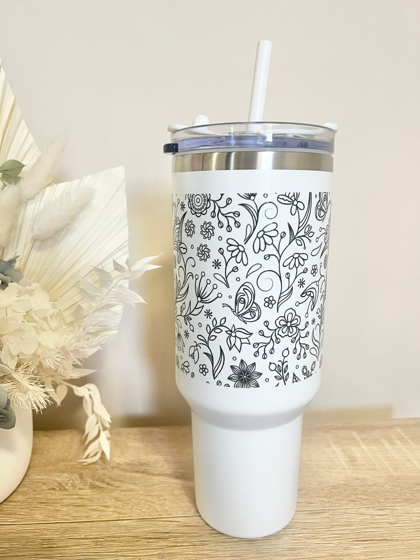 White Fine Line Tumbler 40oz