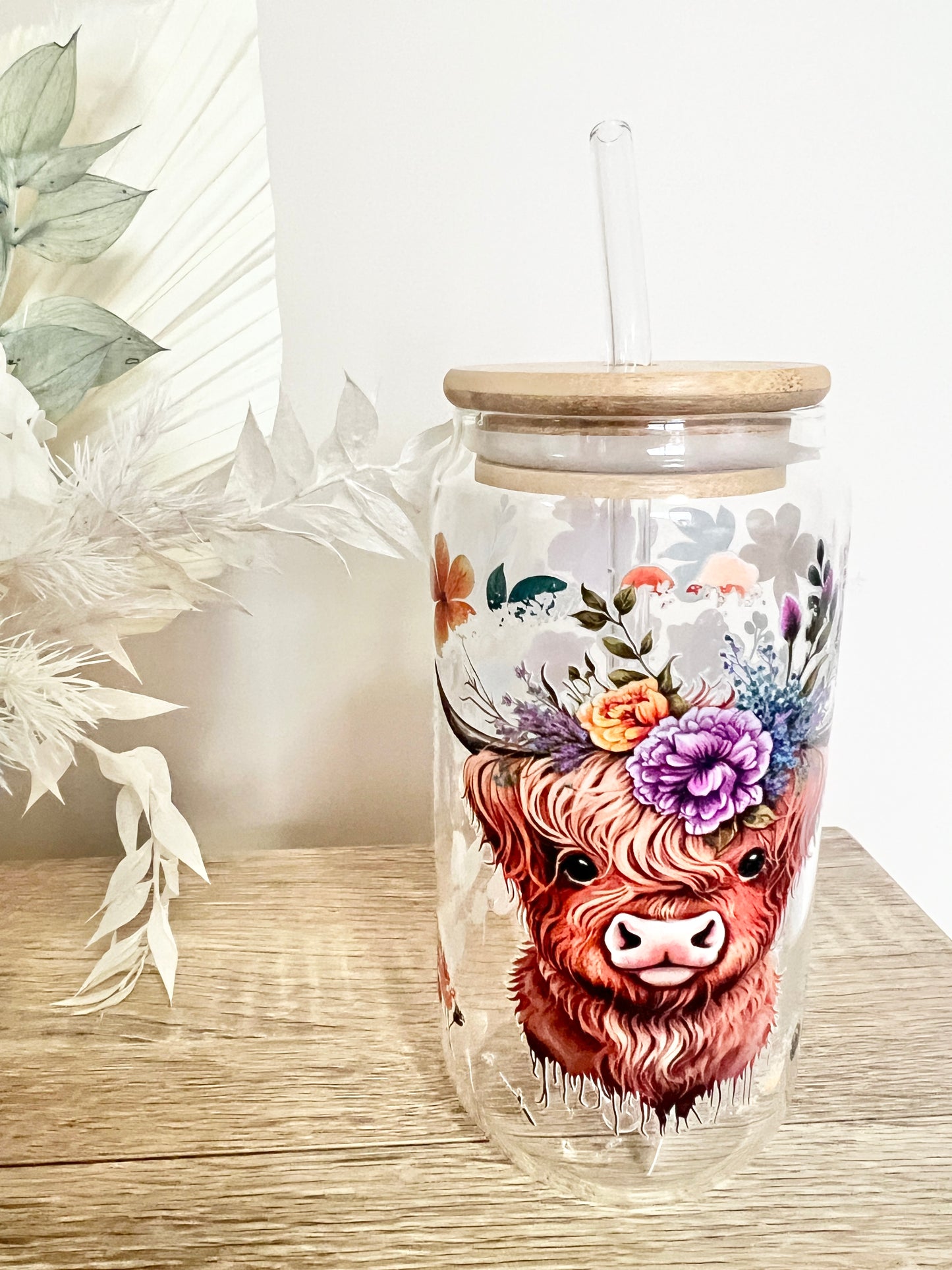 Floral Highland Cow Tumbler 16oz