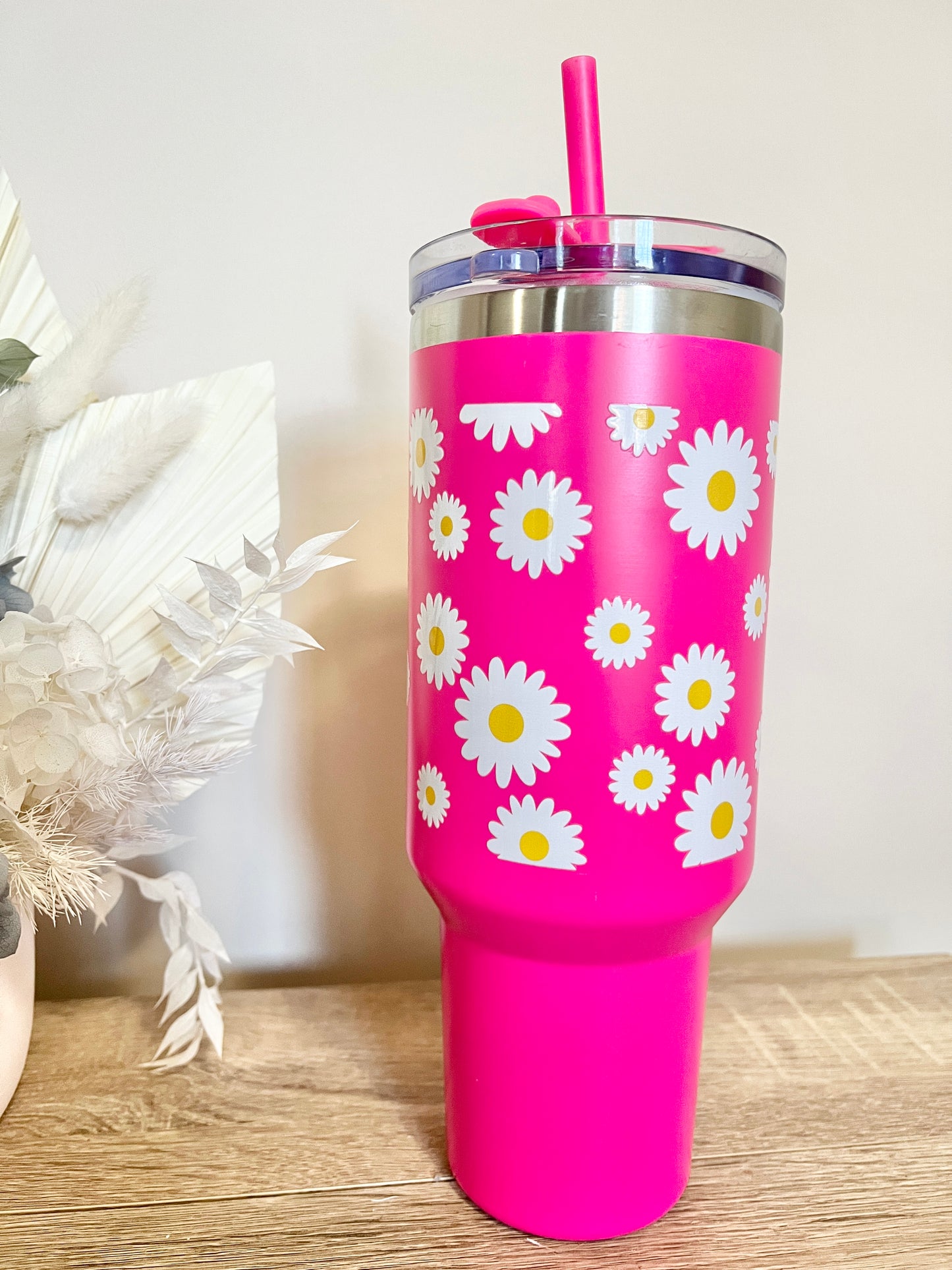 Pink Daisy Tumbler 40oz