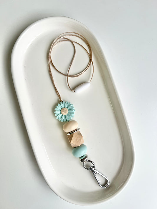 Seafoam Daisy Hex Lanyard